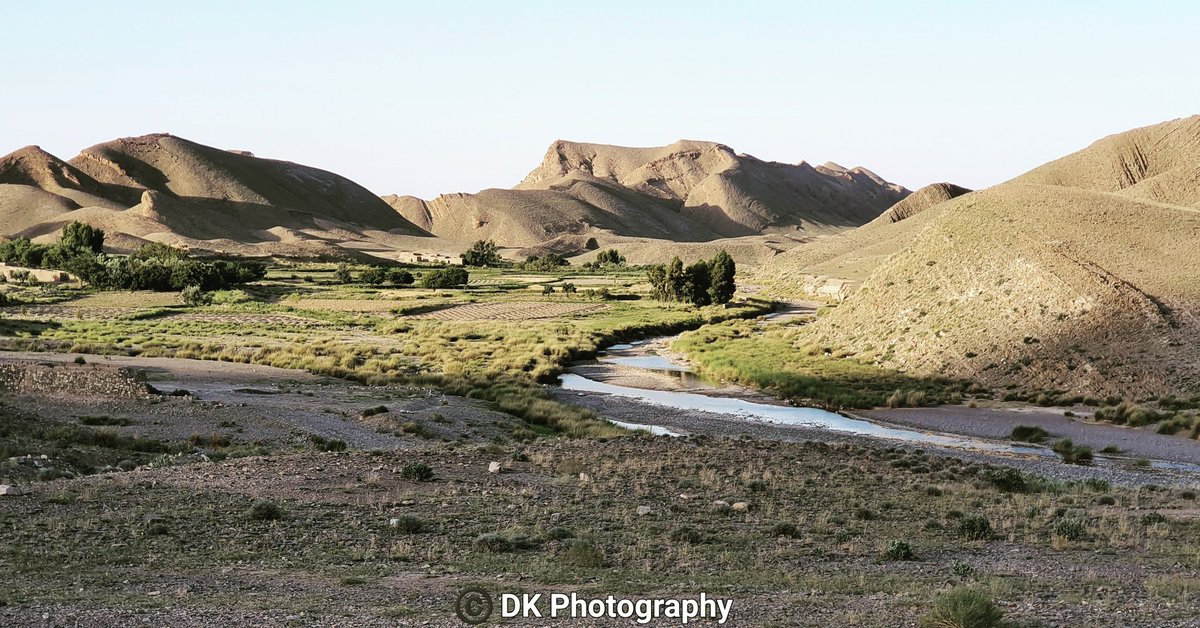 dawoodbtzi's tweet photo. #Loralai in Balochistan is a naturally unique & beautiful district that holds enchanting landscapes, beautiful nature, minerals, fruits, hot water streams & white mountains.
#village #landscape #mountains #villagelife #BeautifulBalochistan #twitterfiles #Fortnite
#PicSenseDK https://t.co/CdsxXHRzNB