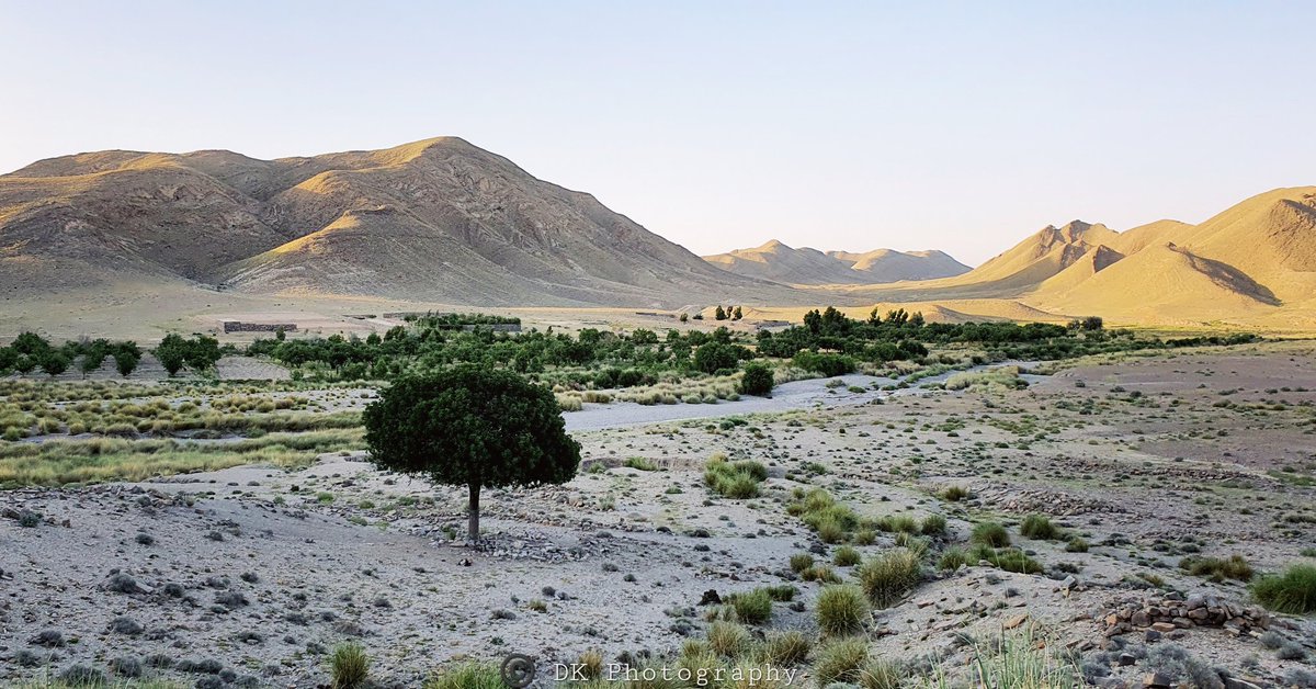 dawoodbtzi's tweet photo. #Loralai in Balochistan is a naturally unique & beautiful district that holds enchanting landscapes, beautiful nature, minerals, fruits, hot water streams & white mountains.
#village #landscape #mountains #villagelife #BeautifulBalochistan #twitterfiles #Fortnite
#PicSenseDK https://t.co/CdsxXHRzNB