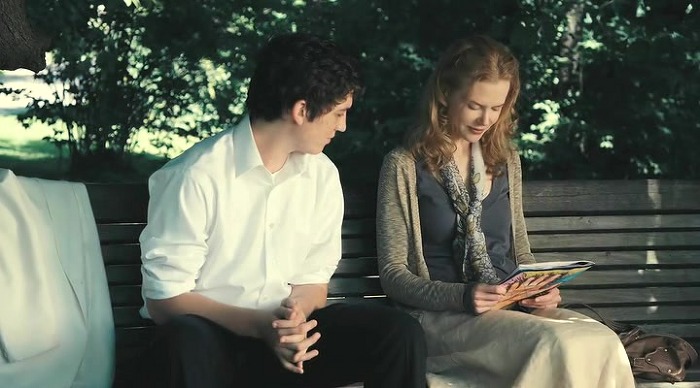 그리고 마일스 텔러가 나오는 영화중에 래빗홀도 좋아하는데 영화가 되게 재밌었다보다는 감당하기엔 너무 큰 슬픔과 어떻게 같이 살 수 있는지에...