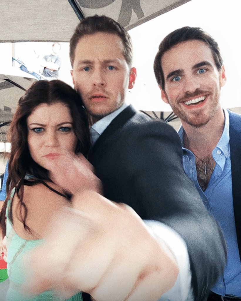 EnchantedSwans's tweet photo. Adorkable π
β€οΈ
#emiliederavin #joshdallas #colinodonoghue #onceuponatime #ouatcast #ouatcastforever https://t.co/gw9kJC07zL