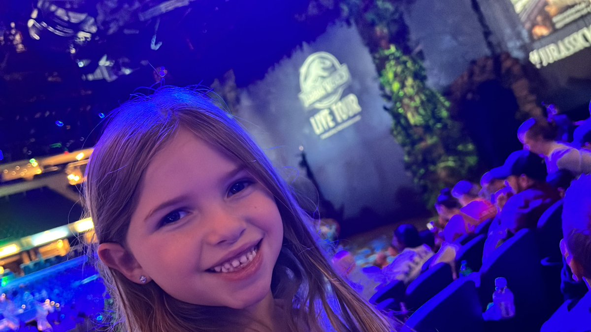 #jurassicworldlivetour