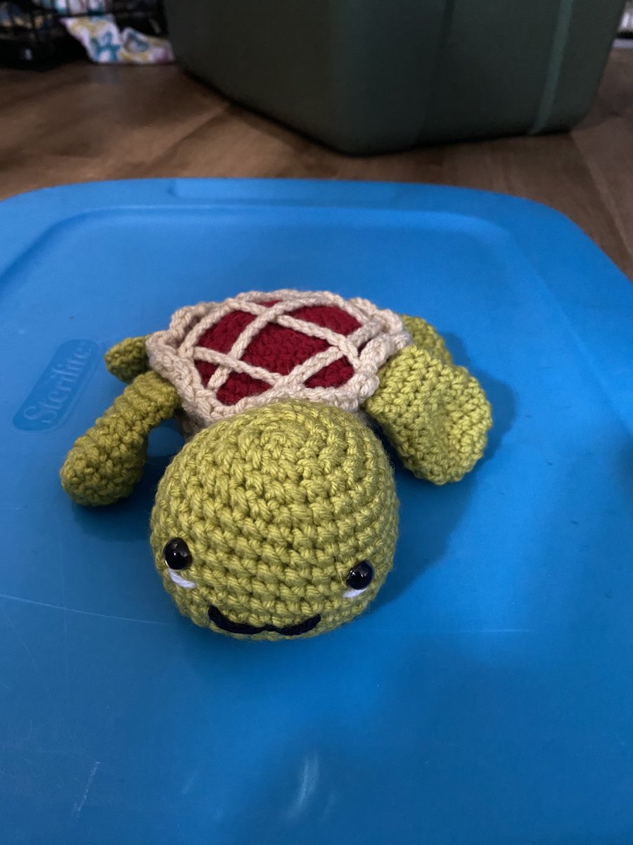 Kaitiescrafts's tweet photo. These little guys are my fav that I made for the Christmas market craft show😊❤️ #halifax #canada #christmastime #SmallBusinessSaturday #business #etsy #EtsySeller https://t.co/SjWFE1hjN5