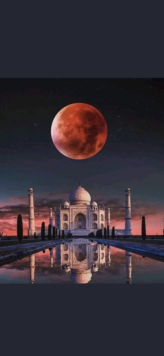 seyyah_2019's tweet photo. “Dünyaya bakarken biraz yanımda kal”
#tajmahal #bestdream https://t.co/7cORuFqDGJ