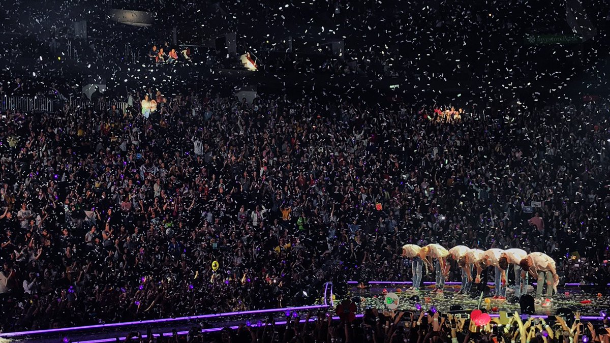 clementine tweet media