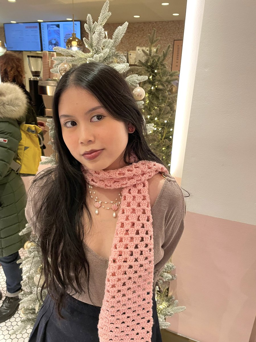 httpsblossom's tweet photo. channelling miu miu fw’21 all winter long 🎀❄️🩰⛸ https://t.co/IVe6IqxDRU