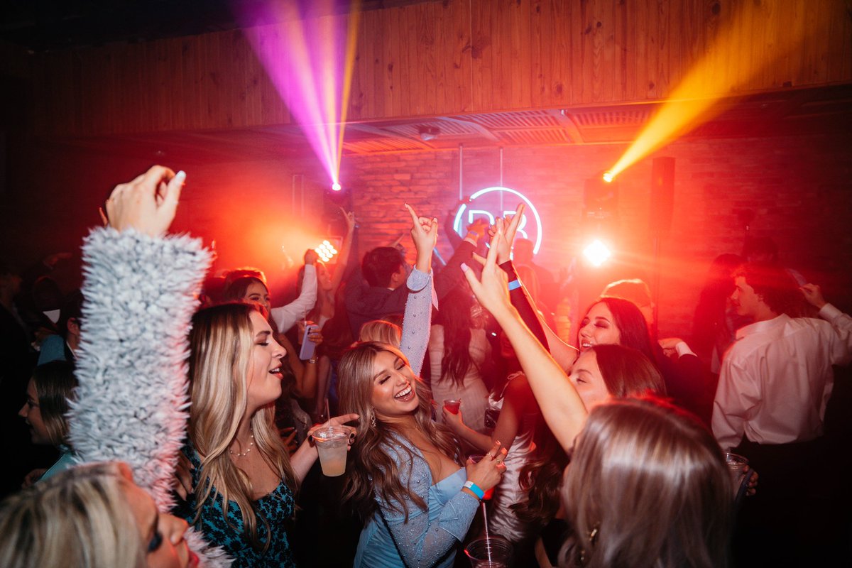 allthingsrnb tweet media