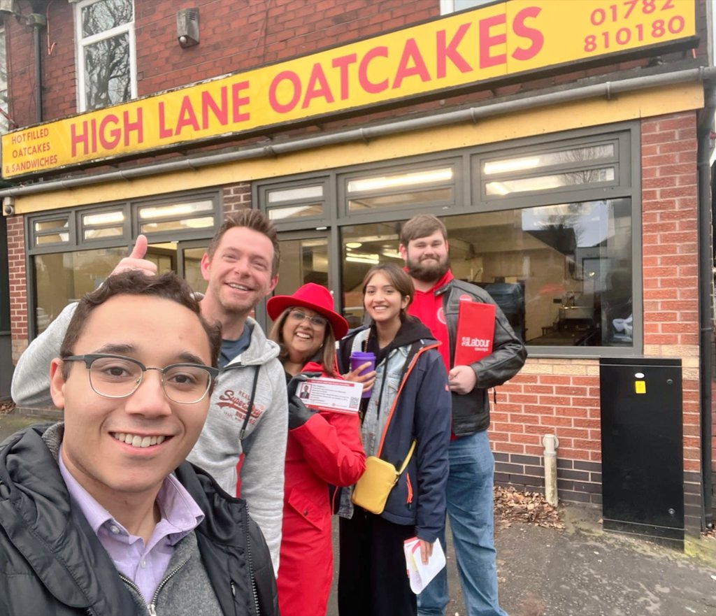 david4lcs's tweet photo. 🙌 A FANTASTIC WEEKEND LISTENING TO YOU 🙌

➡️ What a brill weekend out on the doorstep listening to you. We had so many great conversations - &amp; the new casework I have picked up will keep the Council busy for quite some time (they must love me!).  Yesterday/today we visited: 1/4 https://t.co/WJPz8ziT3g