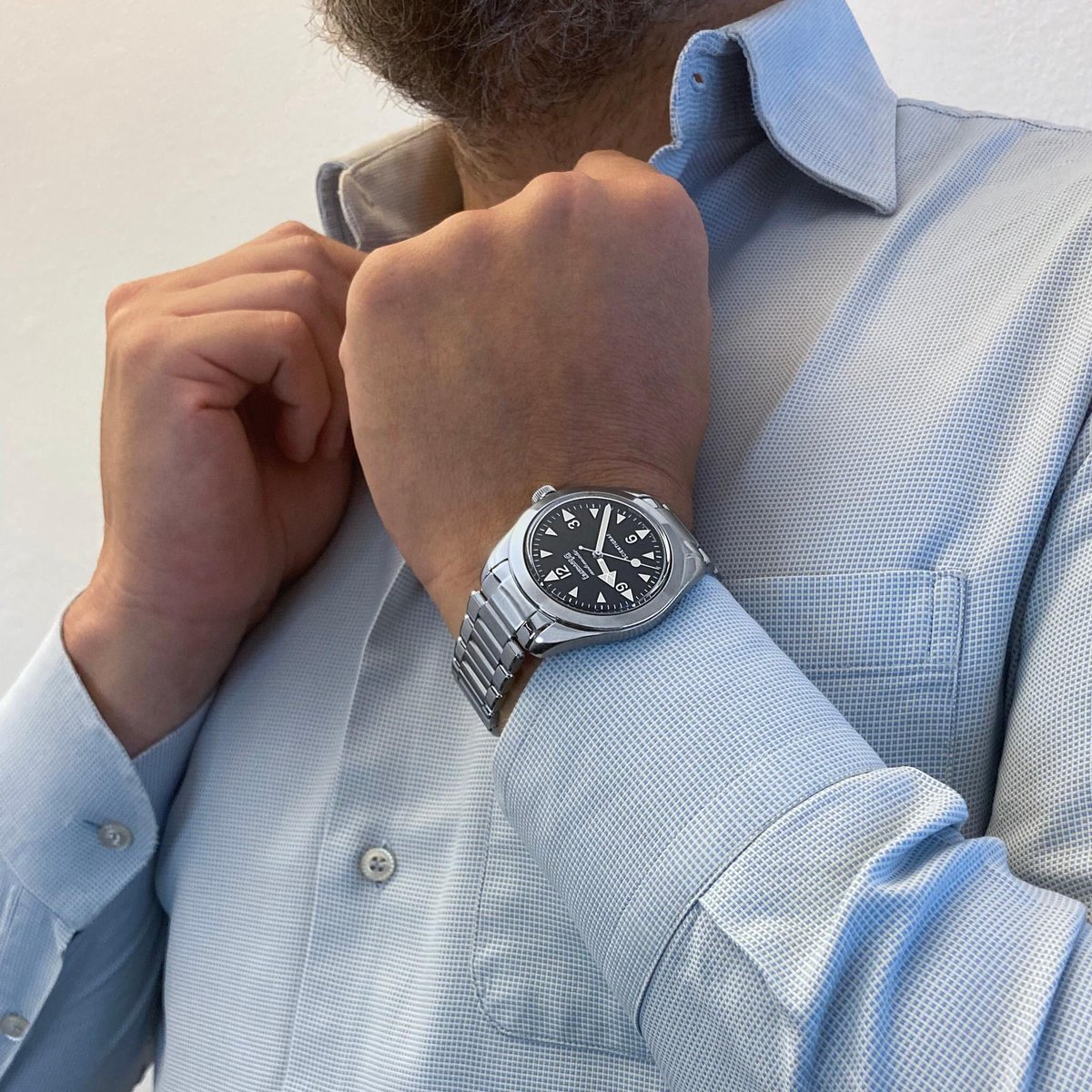 eberhard1887's tweet photo. The end of the year is approaching. Take track of your time with #Scientigraf and start off the season sharing with us your holiday stories.
#eberhard1887 #eberhardwatches #menwatch #menstyle #watchlover #swisswatches https://t.co/NjXXUaEVXx