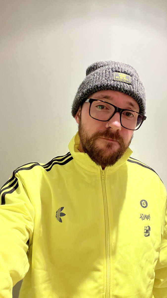 Travis the Ape (@travistheape) on Twitter photo Wasn’t sure if I’d actually wear this but now it’s arrived I can’t take it off!!
My new favourite web3 merch, featuring some of my favourite web3 brands 💚
Xmas day outfit sorted!!
Thanks <a href="/indigo_herz/">Indigo Herz</a> <a href="/adidasoriginals/">adidas Originals</a> <a href="/BoredApeYC/">Bored Ape Yacht Club 🍌</a> <a href="/gmoneyNFT/">gmoney</a> <a href="/punkscomic/">PUNKS Comic</a>
🔥🔥🔥 Wasn’t sure if I’d actually wear this but now it’s arrived I can’t take it off!!
My new favourite web3 merch, featuring some of my favourite web3 brands 💚
Xmas day outfit sorted!!
Thanks <a href="/indigo_herz/">Indigo Herz</a> <a href="/adidasoriginals/">adidas Originals</a> <a href="/BoredApeYC/">Bored Ape Yacht Club 🍌</a> <a href="/gmoneyNFT/">gmoney</a> <a href="/punkscomic/">PUNKS Comic</a>
🔥🔥🔥