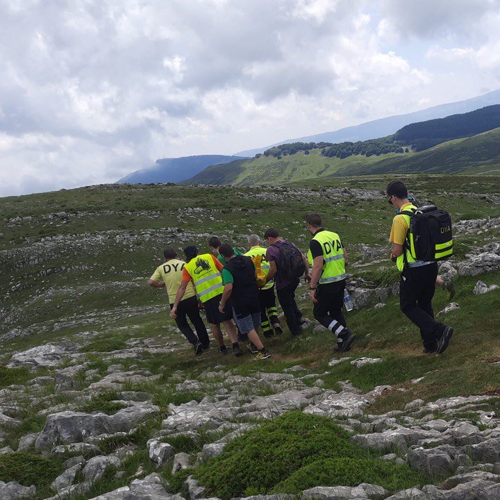 DYAGipuzkoa's tweet photo. El voluntariado siempre está preparado para dar respuesta cuando sea necesario.

Hoy es el Día Internacional del Voluntariado. Vuestro día.

Gracias por estar ahí y por el trabajo que realizáis. ¡¡GRACIAS a todo el voluntariado!! 💛

#DiaInternacionalDelVoluntariado #DYA https://t.co/44g53nBmCB