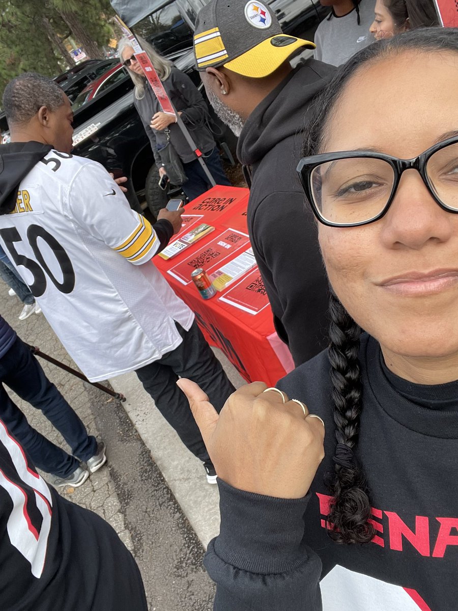 HillaryHolley4's tweet photo. .@CareInActionUS turnt at the Falcons tailgate (we even made peace with a Steelers fan who said he’s going to vote on Tuesday!) #RiseUp #DirtyBirds https://t.co/qvw3AxpHaK