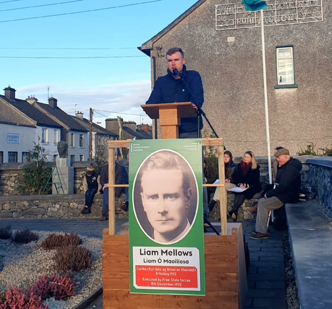 LouisOHaraSF's tweet photo. Today in Athenry we commemorated the 100th anniversary of Liam Mellows' execution in December 1922.

Thanks to everyone who came out and took part in today's event.

It was a fitting tribute to one of Galway's greatest Republican heroes 🇮🇪

@Farrell_Mairead @ClaireKerrane https://t.co/r5EyQjEMSH