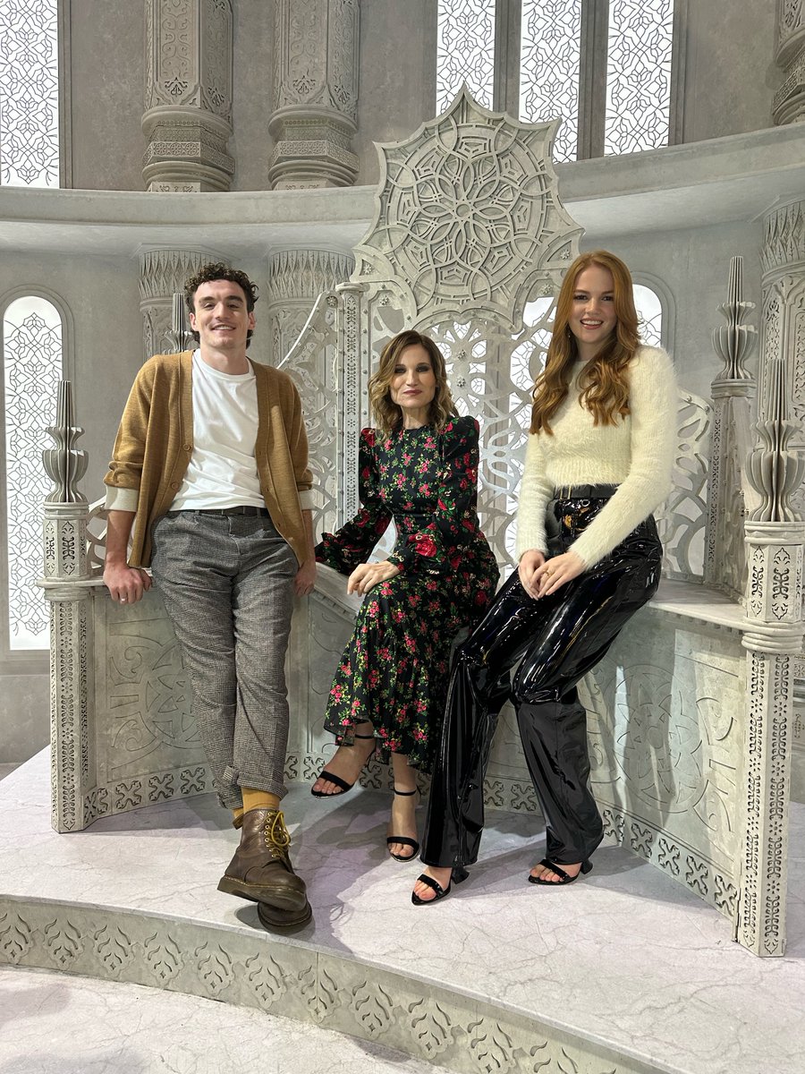 THE WHEEL OF TIME tweet media