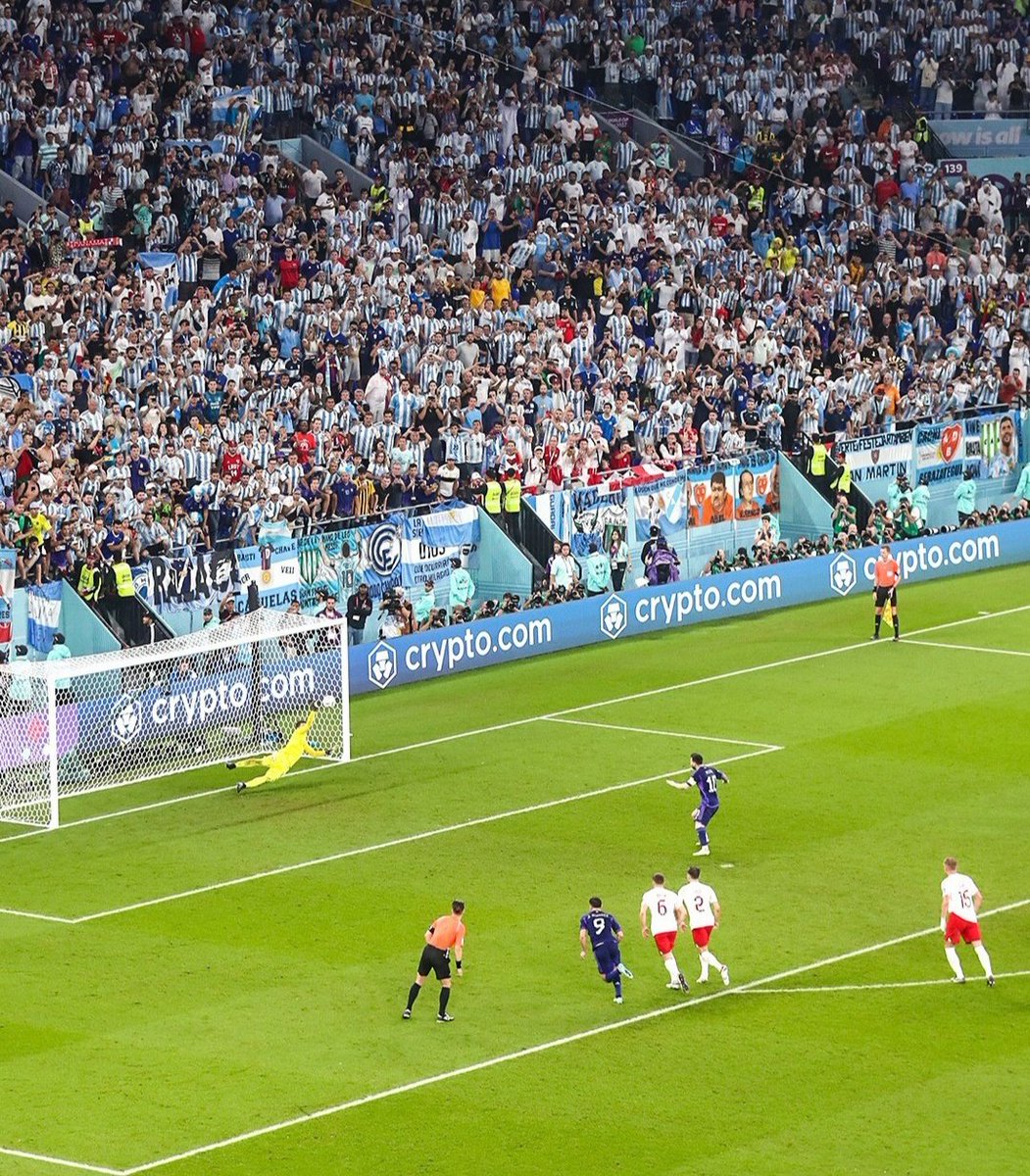 Amid the #cryptocrash images like this remind me how far #Crypto has come already &amp; they give me hope for our future.

4 years ago I saw the #WorldCup not knowing what a #Cryptocurrecy or #NFTs was.

Now, Web3 companies like <a href="/cryptocom/">Crypto.com</a> are part of the greatest show on earth. ⚽️
