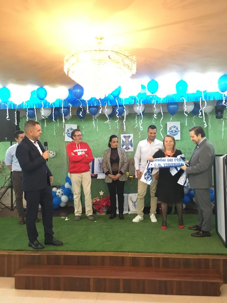rayovallecanofp's tweet photo. Este fin de semana hemos acompañado a los amigos de @fpcdtenerife en la celebración del centenario de su Club.
Un auténtico placer, os esperamos en 2024 en Vallecas. https://t.co/klZS36Cwxj