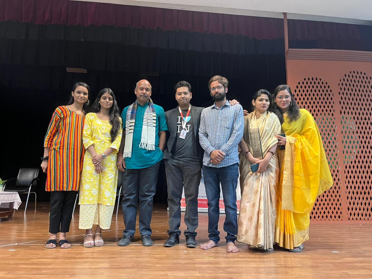 basu_saurabh's tweet photo. Rishihood University Team organised a 3 day National Seminar on 'Sri Aurobindo and Sanskrit' at Sri Aurobindo Ashram-Delhi Branch. 

After Event Team Pics #SA150Years

#SriAurobindoAshram #SriAurobindo #Sanskrit #NationalSeminar #Delhi #France #SA150 https://t.co/nH5ZZ5SzRc