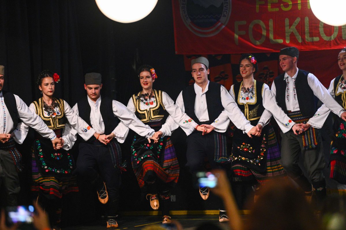 SinisaBencun's tweet photo. 10th Anniversary of Bosnia's Serb Republic "Semberia and Majevica" Diaspora Association in #Pressbaum this weekend. Great energy and activities that keep the youngsters socially engaged, integrated in Austrian society but still preserving national tradition. 📸@InfoBijeljina https://t.co/eZJCGwqgcn