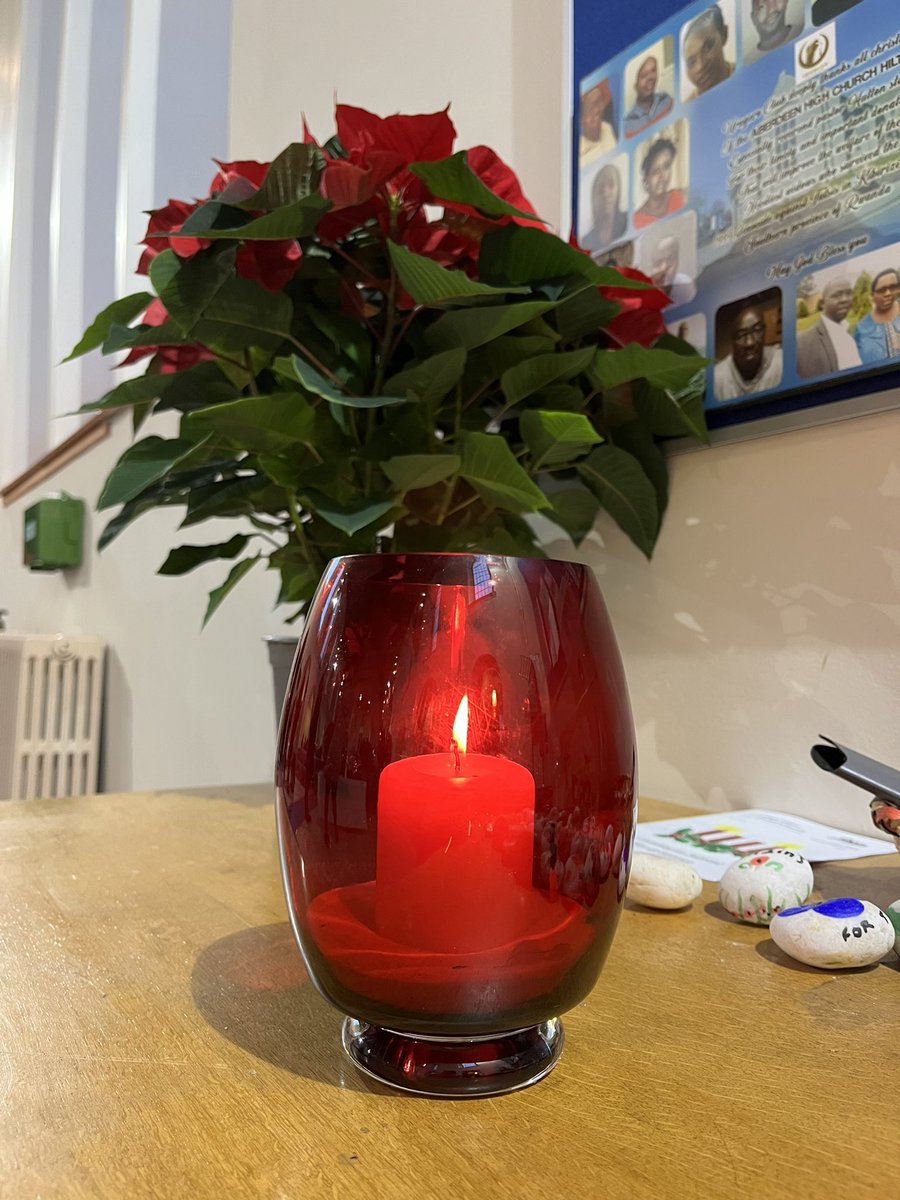 GillianDouglas2's tweet photo. Thank you to all involved in this year’s Candle Service @NHSGrampian @Katrina_Blk1 @Vickers2020. Beautiful and moving as always 🙏🥰 #candleservice #allarewelcome #remembering https://t.co/nNPpDzzIQ9