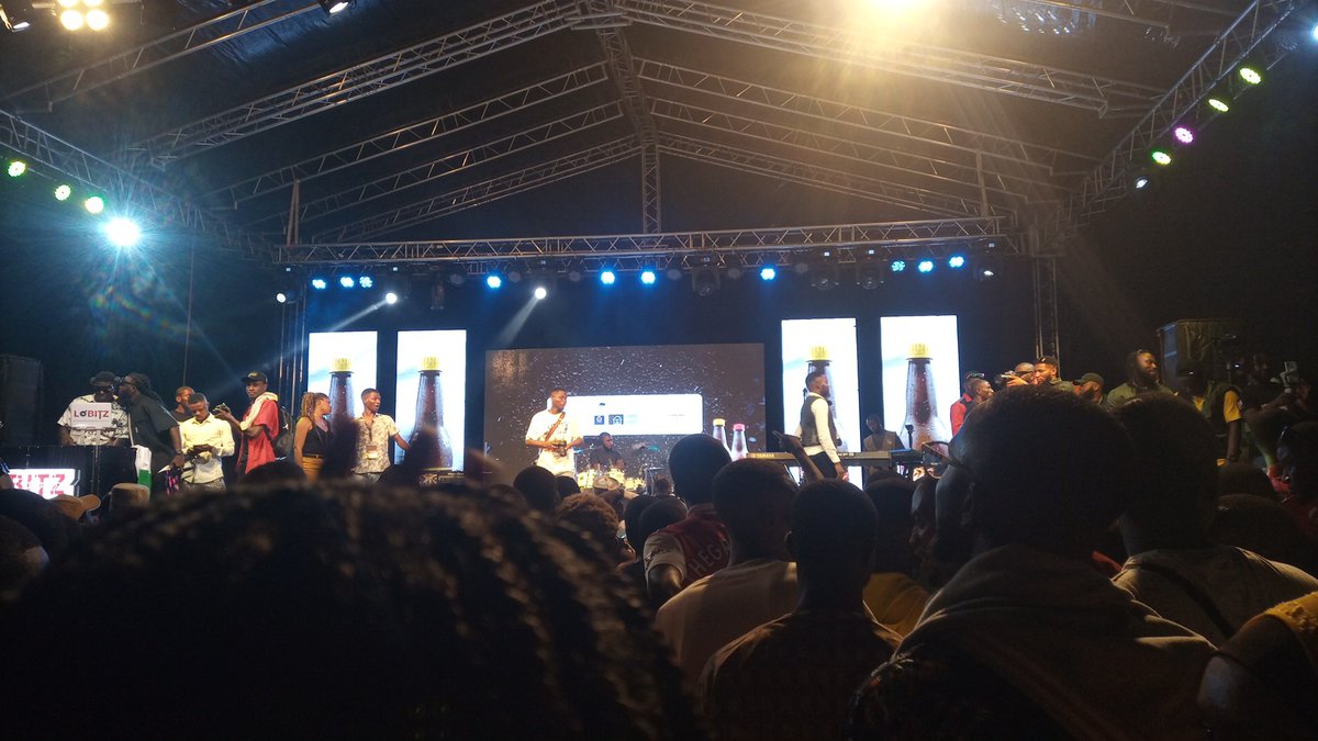 OgbeniAyoola's tweet photo. We're still here awaiting @BrymOlawale!
Sigmas, are you here?
#FearlessFanfaro
#EmbraceTheThrill
@fearlessng https://t.co/rHZS5Dt7Bz
