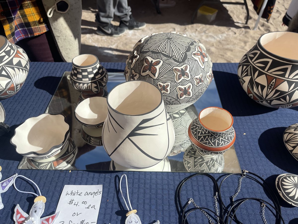 uscbayarea's tweet image. Panel: Defining Sovereignty &amp;amp; Indigenizing Systems at The Opportunity Youth Forum Cross-site Convening.  #otf #opportunityyouth #advancingpathways 

📍November 9-12, 2022 (The Hopi Tribe, New Mexico and Pueblo of Jemez)