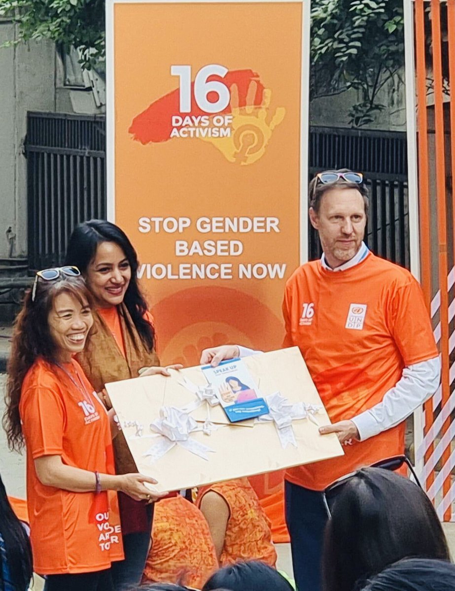 Sharmin_Islam1's tweet photo. Change starts with every one of us. Let’s speak up to end any form of gender based violence now! https://t.co/GgRRiXV4Pm