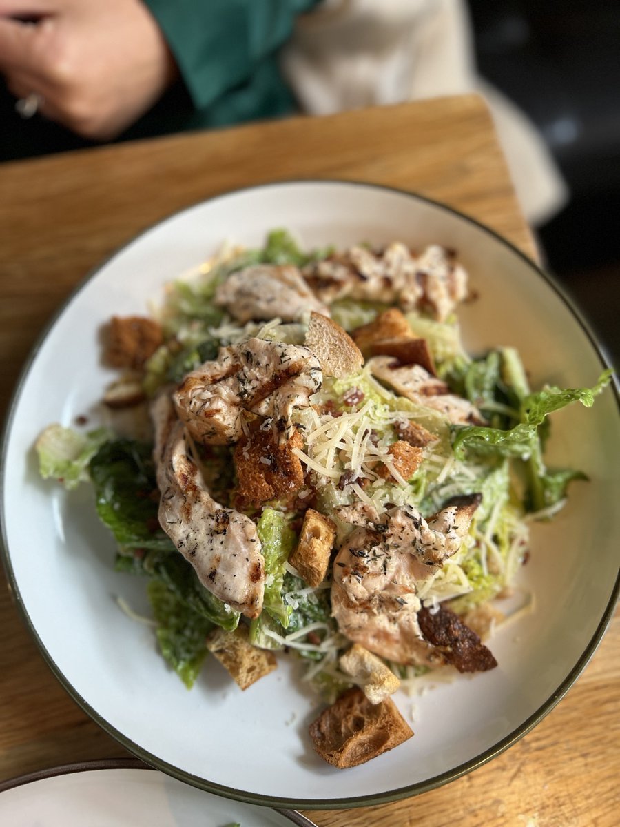 Dine in Dublin tweet media