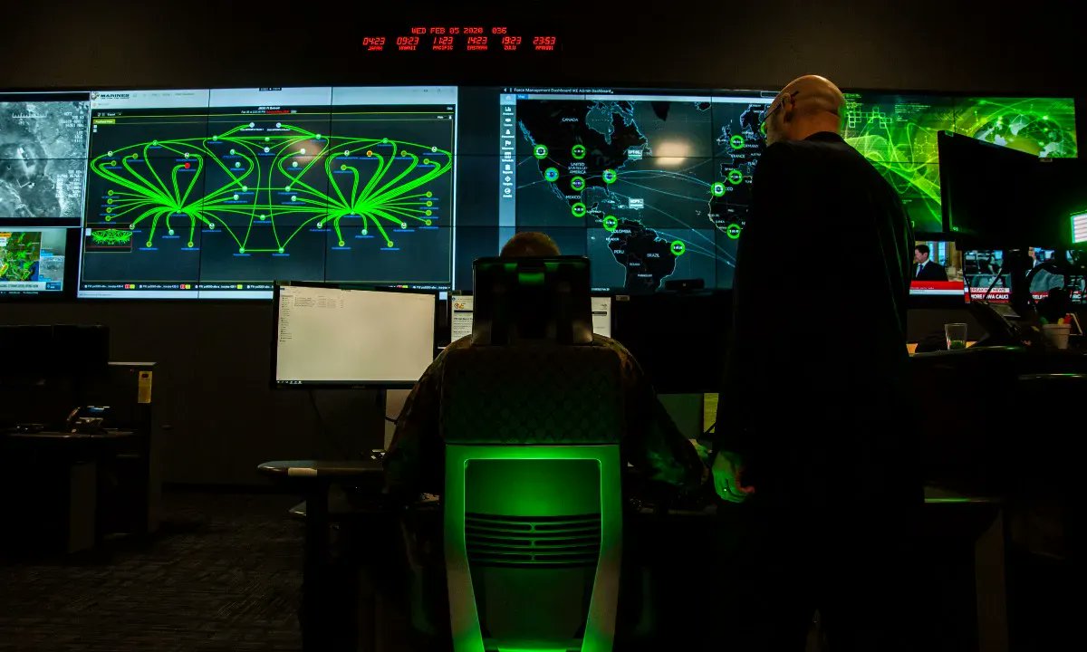 "There are important policy implications if decision makers draw the wrong lessons from what the evidence has revealed thus far about the role of cyber operations."  

SOSH P @maggiesmithcybr &amp; <a href="/eborghard/">Erica (Borghard) Lonergan</a>, <a href="/WarInstitute/">Modern War Institute</a>, cites <a href="/Shawn_Lonergan/">Shawn Lonergan</a>

buff.ly/3PPjqFh