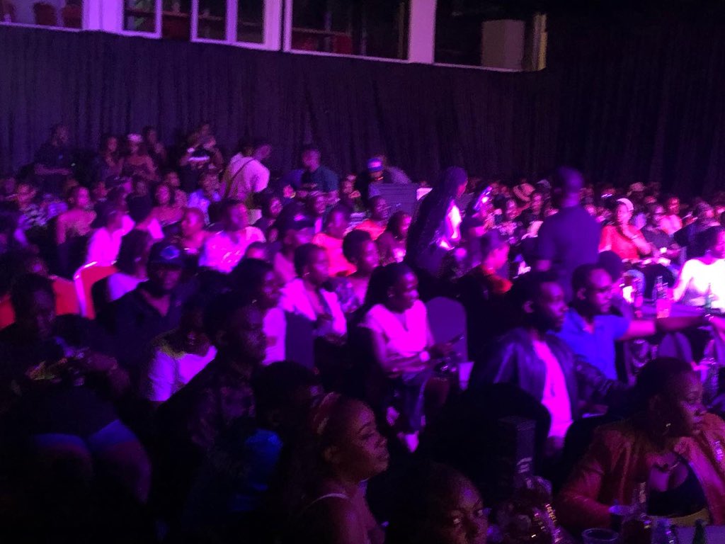 Its a full house as <a href="/JanziBand/">Janzi</a> exhibit