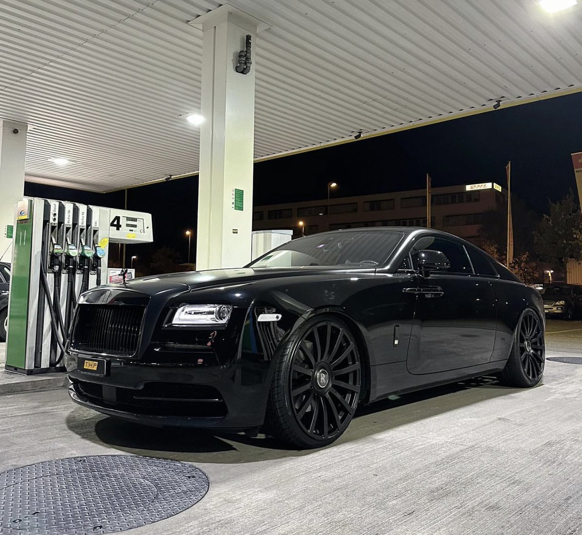 car-porn-on-twitter-rr-wraith