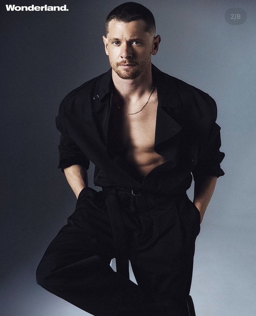 MediumSizeMeech's tweet photo. With Lady Chatterley’s Lover, Jack O’Connell is single-handedly ending the use of penis prosthetics on film >>>>> https://t.co/qI9LBbTuSJ