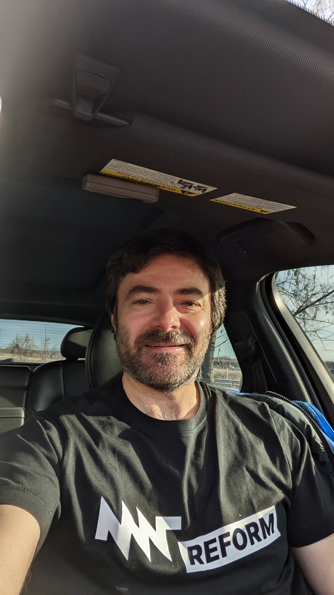 gabor_samu's tweet photo. My choice of shirt for #WorldofCommodore in Mississauga 🇨🇦 today. At least one person asked if I have an #MNTZZ9000. Unfortunately I don't, but it's definitely on my list. I did plug the #Reform2 however @minut_e. https://t.co/ULwWGGLE5k
