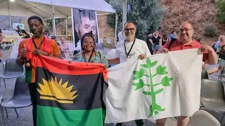 MaziOnyebuchip's tweet photo. We will keep on fighting to make sure that we gain our freedom, Biafra for life,,
#freenamdikanu
#FreeBiafra
#BiafraMustBeFree https://t.co/Cfg32y8xWR