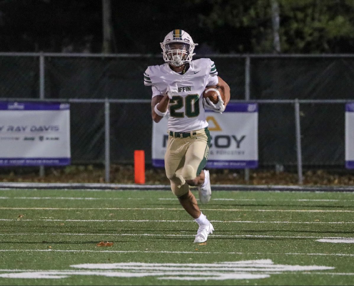 ChuckyLewis's tweet photo. Year 2 Led GMAC in Interceptions and Passes Defended💰

Thank you Lord🙏🏽❤️ https://t.co/E9CpH5tsei