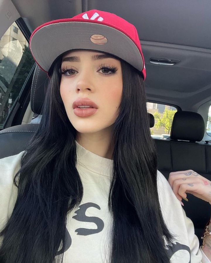 httfervs's tweet photo. 𝙤𝙢𝙜 𝙦 𝙡𝙞𝙣𝙙𝙖 𝙢𝙞 𝙫𝙞𝙙𝙖 😍😍 #iamferv #ferevers
(dios td le queda bien a ella♥️) https://t.co/sdqnNcMVYQ