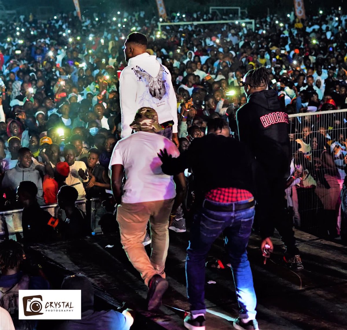 Buba_Sanna's tweet image. King  @brikama_boyo &amp;amp; Prince @hussain_dada1 😎🎉! 

001 &amp;amp; 002. Lockdown!!!! 🔥
#Dec3rd.