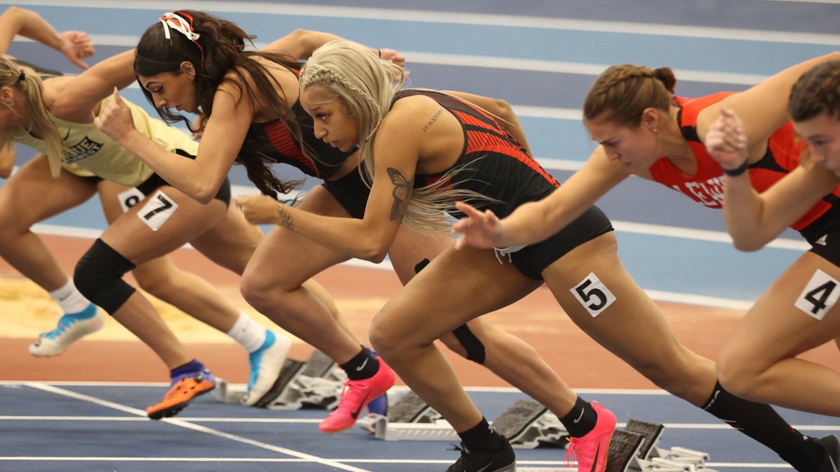 SXUAthletics's tweet photo. Women's Track &amp; Field: Multiple School Records Broken by @SXU_XCTF at Windy City Classic #GoCougs🐾 #WeAreSXU
 - https://t.co/jDMFIDwXAi https://t.co/boxabff9HN