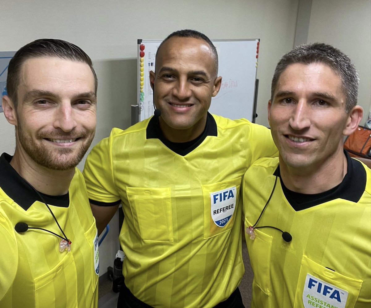 KSRefereePro's tweet photo. #KansasReferee Kyle Atkins & crew are back in action in another #WorldCup assignment!
FIFAWorldCup - Round of 16
December 5, 2022 - 9:00AM CST
JAPAN 🇯🇵🆚 CROATIA 🇭🇷
Referee: Ismail ELFATH 🇺🇸
AR 1: Corey PARKER 🇺🇸
AR 2: Kyle ATKINS 🇺🇸
Kickoff at 9am CT on Fox! https://t.co/rIRekgb2Ng