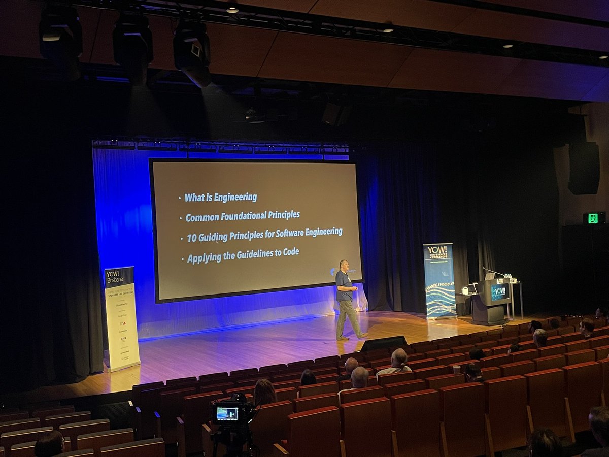 Ulrich Kuhnhardt tweet media