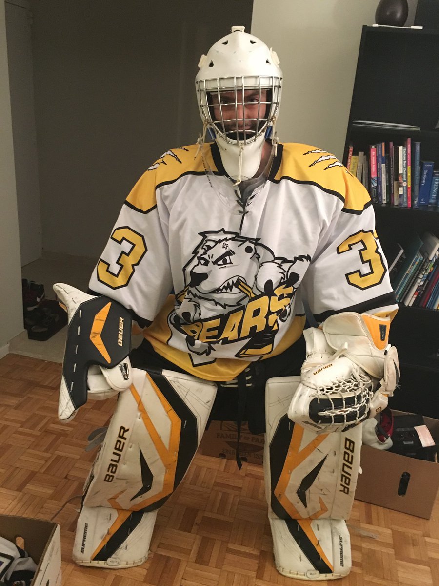 I thought it was finally time to put on goalie gear myself since I love goalies lol #hockeygoalie #hockeystink #goaliestink #hockeysmell #stinkygoalie #gayhockey #hockeyfetish