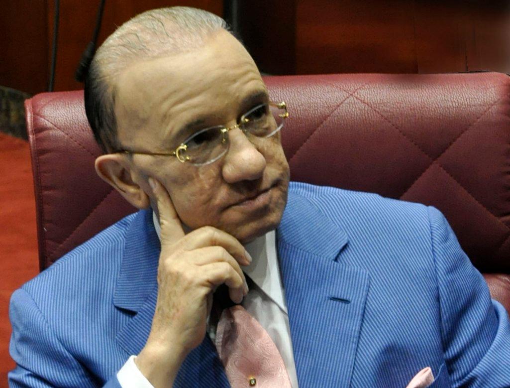 Con profundo pesar comunico la muerte de Amable Aristy Castro. Presidente del Partido Liberal Reformista.