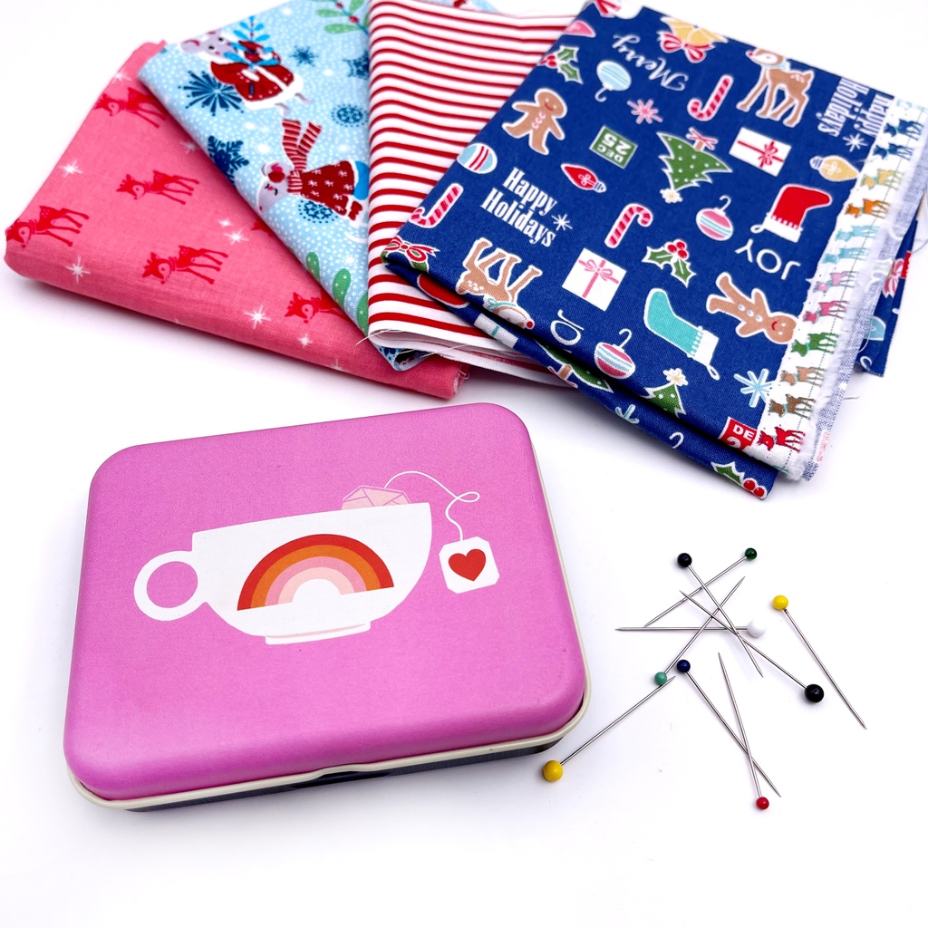 QuiltersPlanner's tweet photo. Our Ultimate Christmas Stocking Gift Guide Part 2 is here!  Head to the blog on the website for lots more ideas and quilting inspiration for your quilt loving friends and family members ! ✨
#quiltersplanner #christmas #giftideas #stockingfillers #giftguide https://t.co/bQAJ71QhId