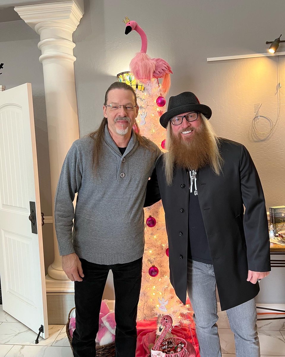 TheFlockChurch's tweet photo. “Do not forget to entertain strangers, for by so doing some have unwittingly entertained angels.” Hebrews 13:2

Calling all angels at The Flock Church!

#pastorronniejames #pastortimothygaines #theflockrockspodcast #theflockoutreach #paperangels #coffeeandsocksforthehomeless https://t.co/opdVk0xvsh