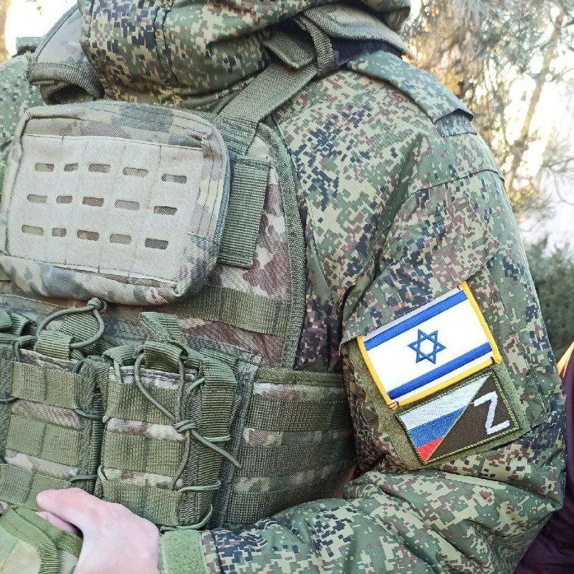🇮🇱🇷🇺💪A rabbi from Israel came to the Donbas to fight against Ukrainian Nazism.
Before that he served in the Israeli defence army.
.