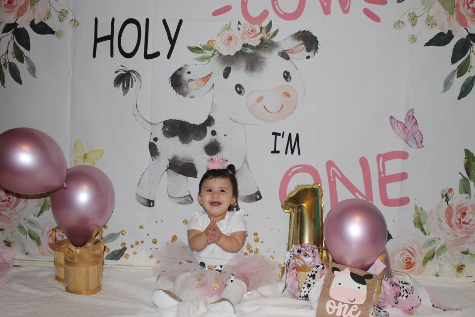 My mamacita has officially turned one 🥹💖 Forever my little baby you will be 💓