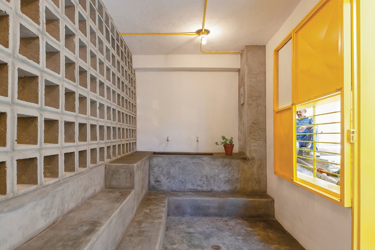 bienal_biau's tweet photo. Comedores comunitarios Alimenta La Solidaridad es un proyecto que busca proveer de seguridad alimentaria a cientos de niños y niñas de Venezuela a través de la arquitectura.

🔎 Conoce más sobre el proyecto premiado en la #XIIBIAU en el #VisorBIAU: https://t.co/MMAvGbeiTB https://t.co/jnE0Uy8Z1j