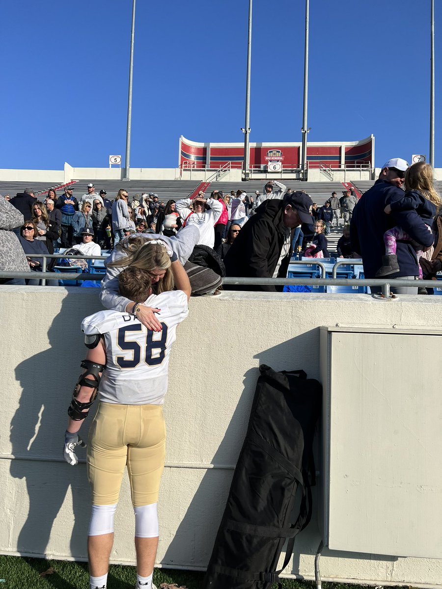 cooper_darr's tweet photo. Great Season. Great Team. Great memories. Thank you Shiloh Football for all the life lessons you have taught me. @JeffConawaySC thank you for being a friend and the best coach a player could ask for. #BOTR https://t.co/mQgZiAb64y
