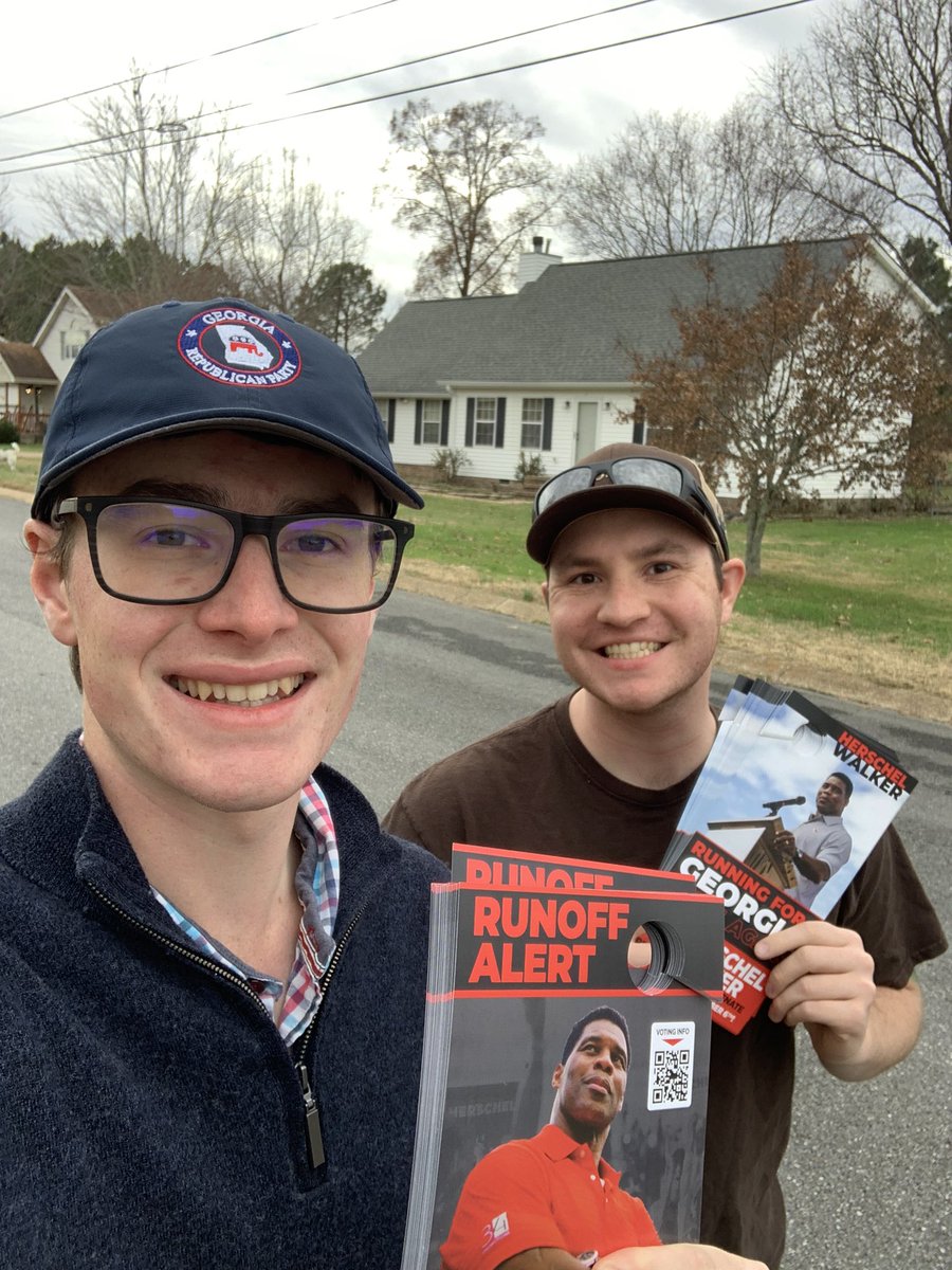 fieldguybob's tweet photo. I had a blast canvassing today with @DylanBridgeNH once again for @HerschelWalker in Ringgold! 🇺🇸

We only have 2️⃣ days left until we flip this Senate seat red and begin the fight to stop the spending and put families first!

#LeadRight #GeorgiaOnTheLine https://t.co/KIDobwdGnl