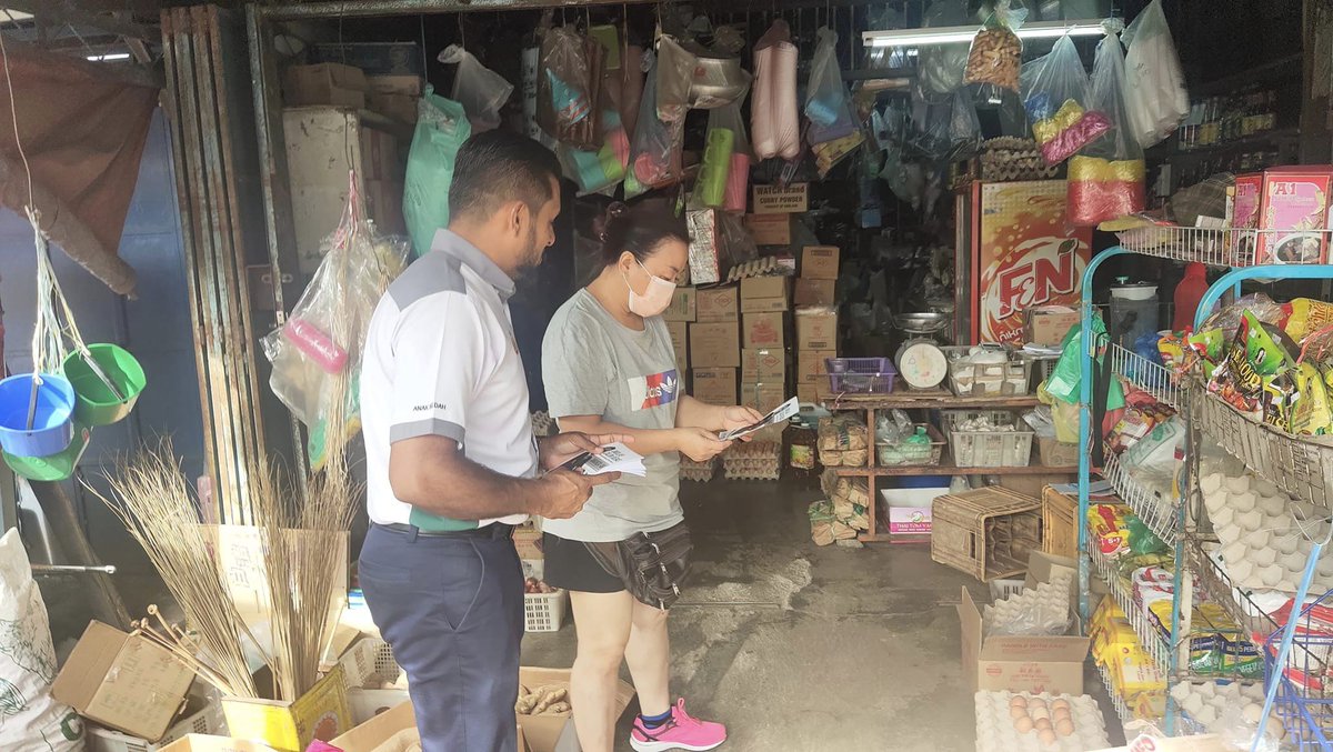 anandaak025's tweet photo. 04/12/2022, 9.15pg (Part13)
Walkabout ke Pasar Pagi Lunas.
ANANDA AK, CALON NO.5
P017 - PADANG SERAI
UNDILAH 
CALON BEBAS (LAMBANG KUDA)
#AK
#P017PadangSerai
#PadangSeraiKu
#CalonNo5
#DaripadaRakyatUntukRakyat
#SatuKaliLah
#MalaysiaKuBahagia
#PRU15
#aspirasipadangserai https://t.co/mneP9LjinX