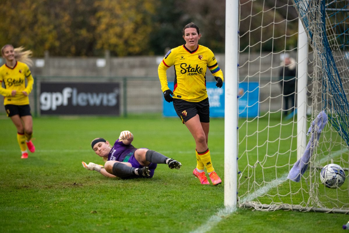 Photos from today's match between <a href="/WatfordFCWomen/">Watford FC Women</a> and @CrawleyWaspsLFC are up at bit.ly/3XTdbVD
