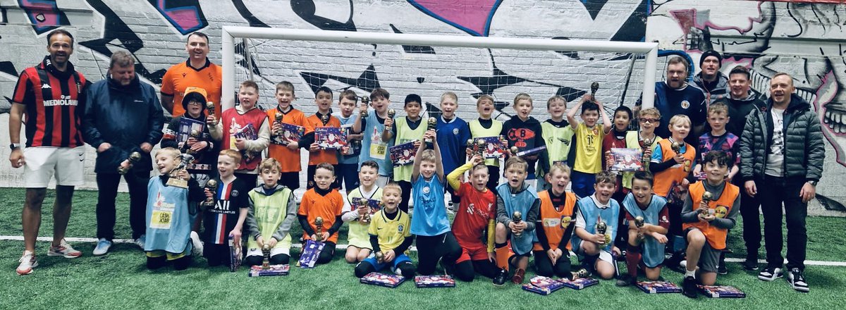Kevinlee07's tweet photo. What a great way to end a fantastic year. It’s been a pleasure to watch these boys develop.
They’ve developed not just as wee footballers but also with life skills such as resilience, confidence, teamwork & social skills. #PersonFirstPlayerSecond https://t.co/KDuvsS8huh